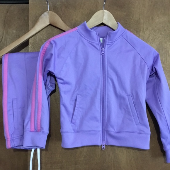 Girls Jogging Suit - Picture 1 of 4
